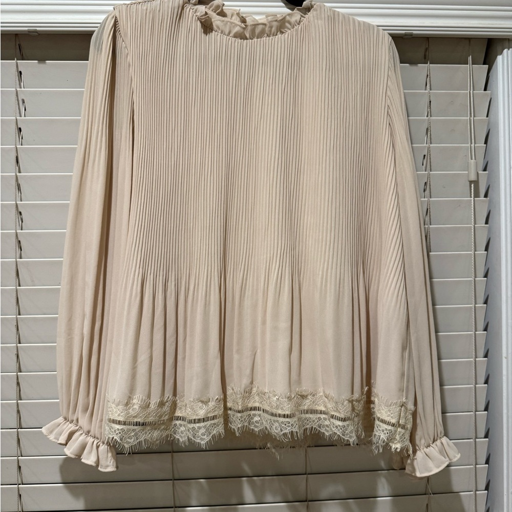 Cato Cream Pleated Blouse with Lace Trim